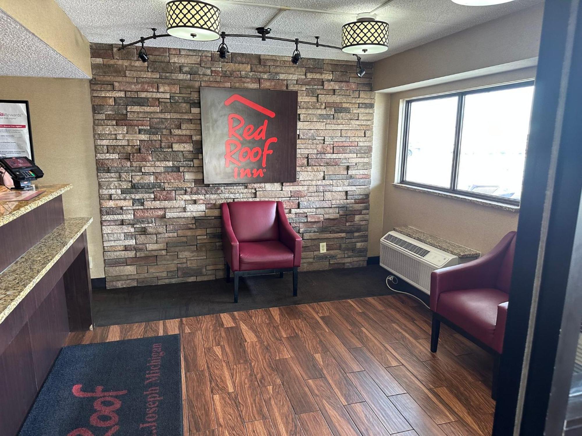 Red Roof Inn Benton Harbor - St. Joseph Εξωτερικό φωτογραφία